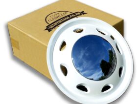 Small Moon CHROME Hub Caps