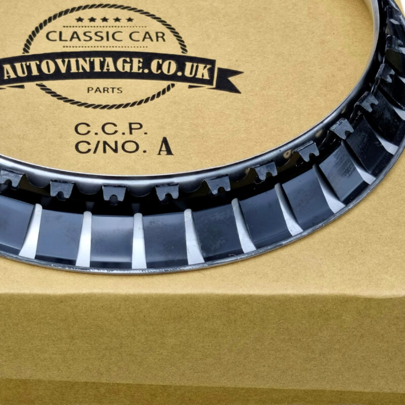 set of 4 new Stainless Steel Beauty Wheel Trim Rings Universal